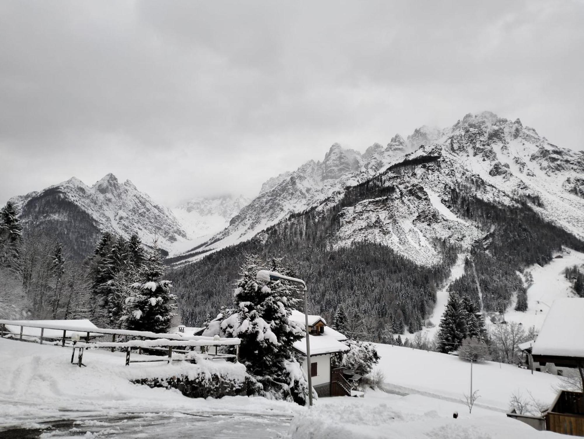 Vista Mozzafiato Sulle Dolomiti Friulane Leilighet Forni di Sopra Eksteriør bilde